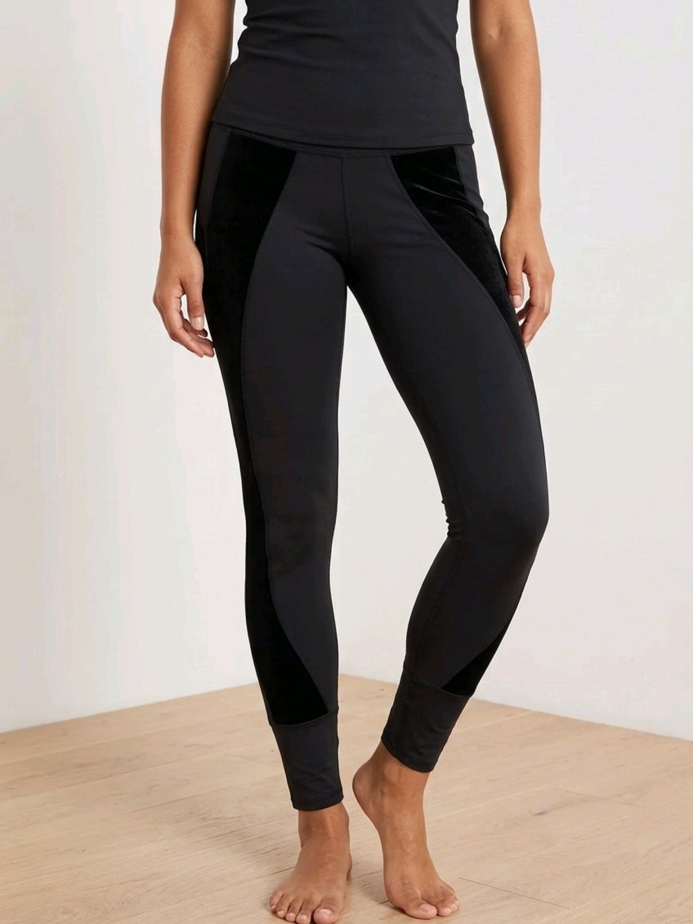 Avia Black Velvet-Trim High-Rise Leggings